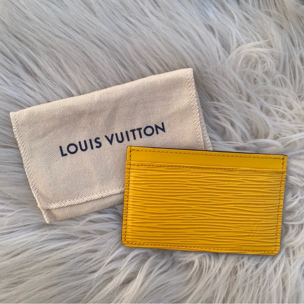 Louis Vuitton Yellow Leather Epi Card Holder Wallet